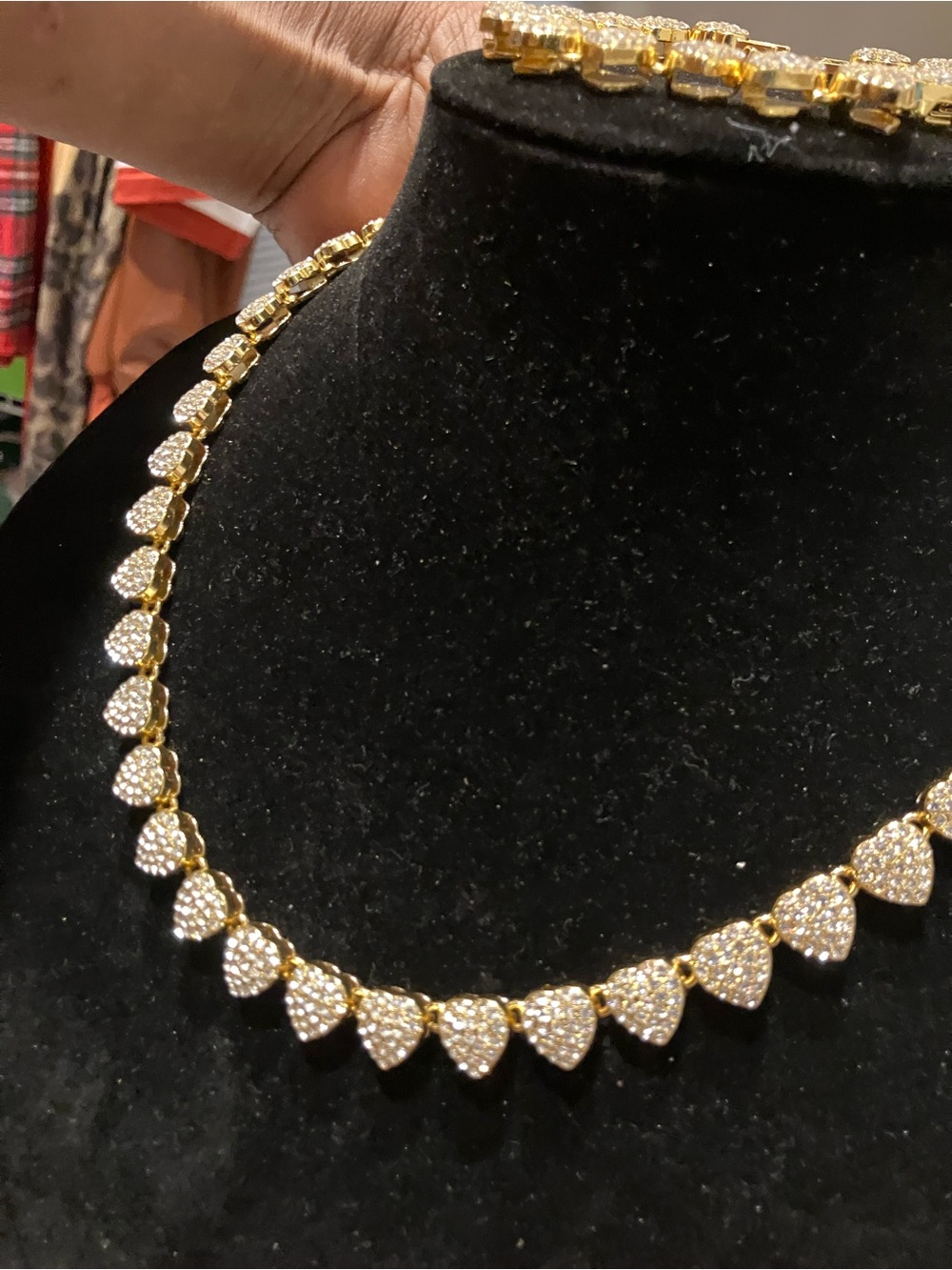 Gold Heart Pavé Necklace - Women's Jewelry